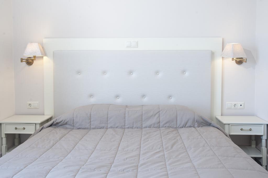 Tina'S House Aparthotel ไปโลส ห้อง รูปภาพ